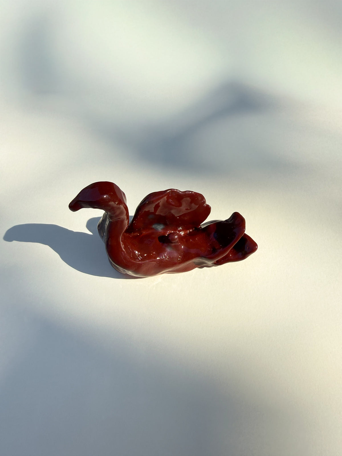 Lover’s Swan Ring Holder
